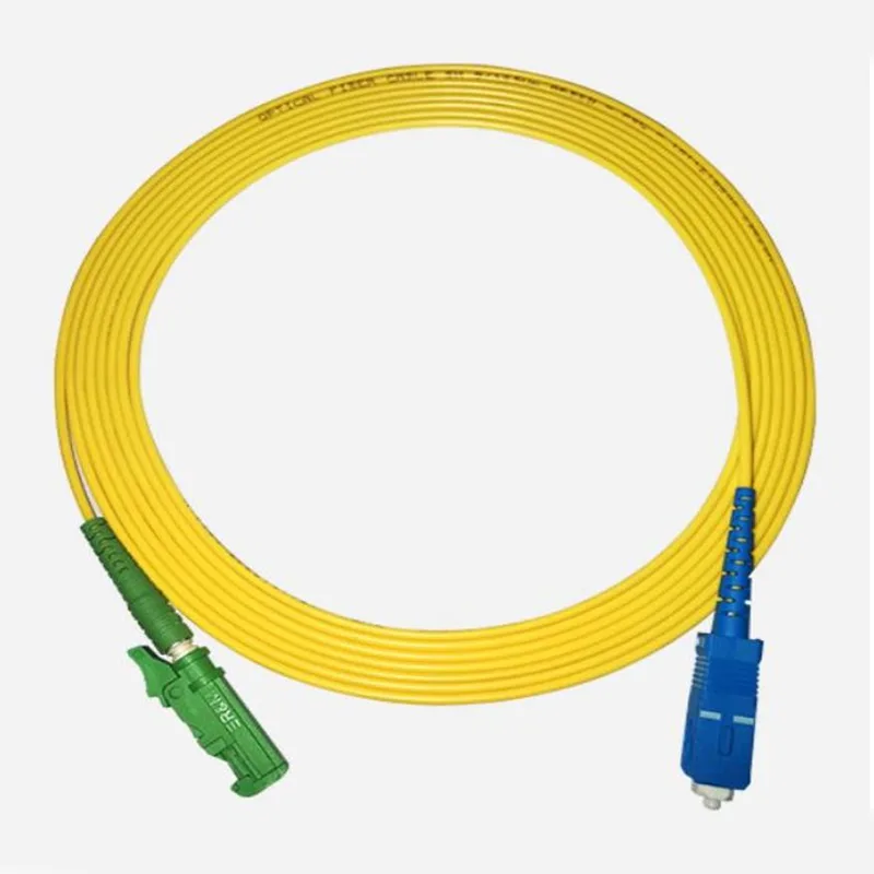 3 mm apvalus kabelis E2000/APC- SC/UPC pleistro virvelės